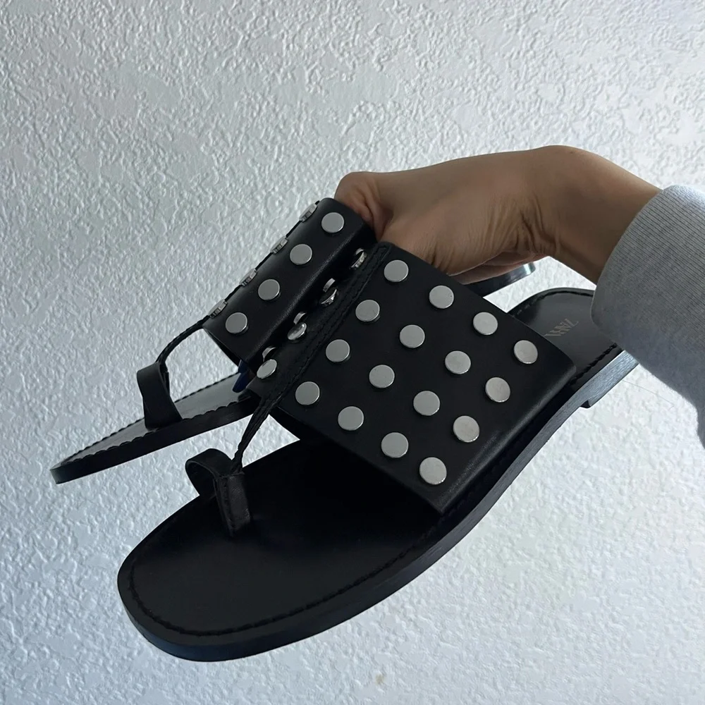 zara genuine leather studded sandals - Picture 2 of 5